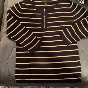 Black and Gold Ralph Lauren Sweater L